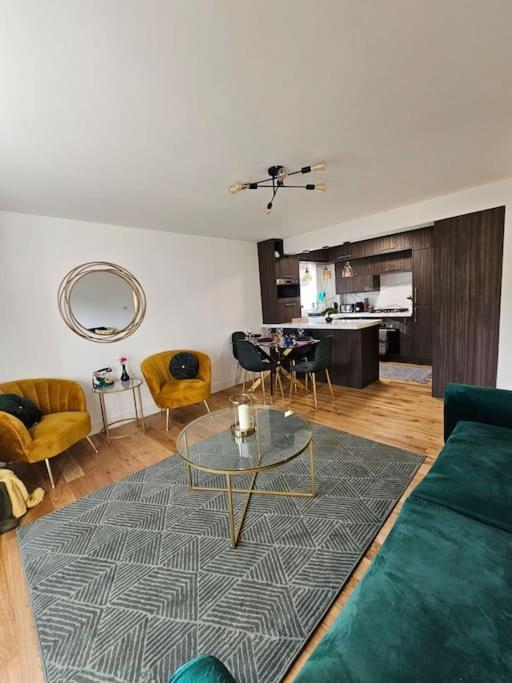 Comfortable Two Bedroom Flat Hove Extérieur photo