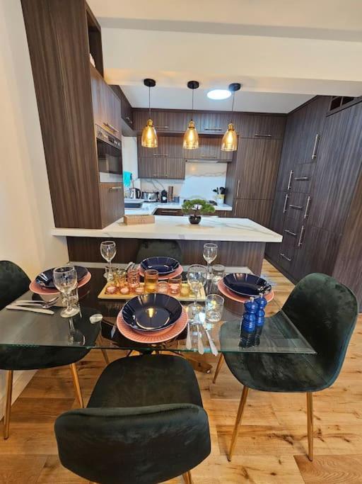 Comfortable Two Bedroom Flat Hove Extérieur photo