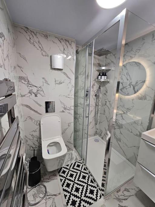 Comfortable Two Bedroom Flat Hove Extérieur photo